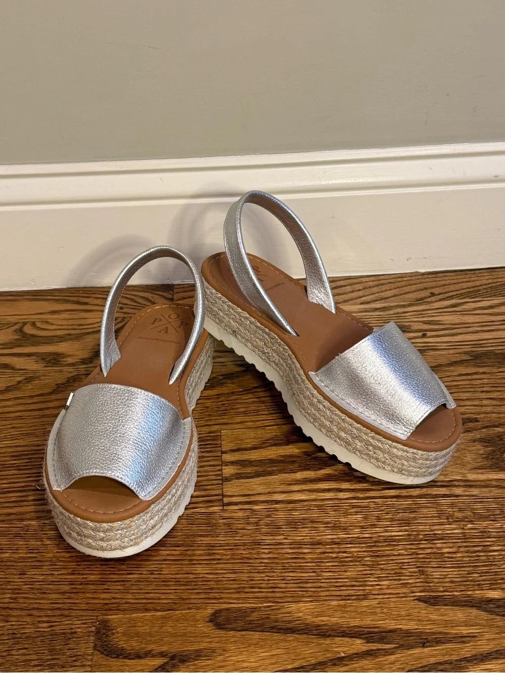 Popa Silver Leather Espadrille Slingback Sandals - Women's